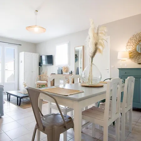 Agapanthes Jolie Maison Proche Et Commerces 別荘 Le Bois-Plage-en-Ré
